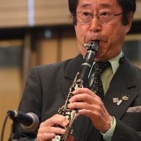 音楽監督･花岡詠二さんはクラだけでなく、saxも司会も！